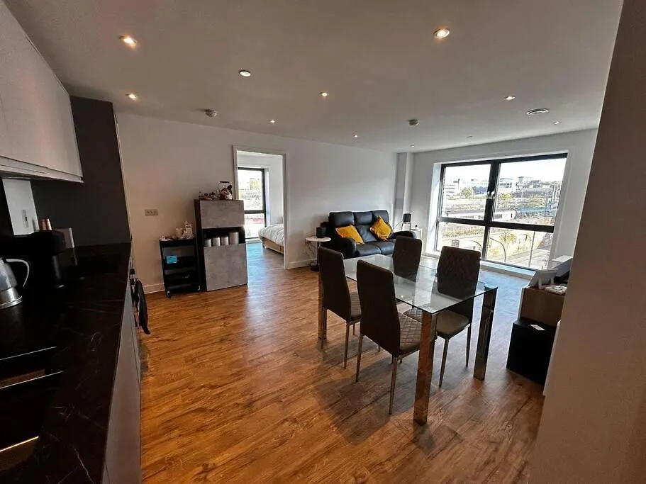 Luxury Flat In City Centre Leeds Lägenhet